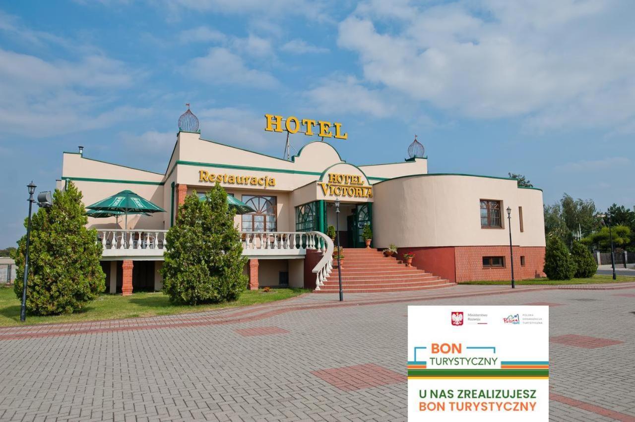 Hotel Victoria Lubowo  Bagian luar foto