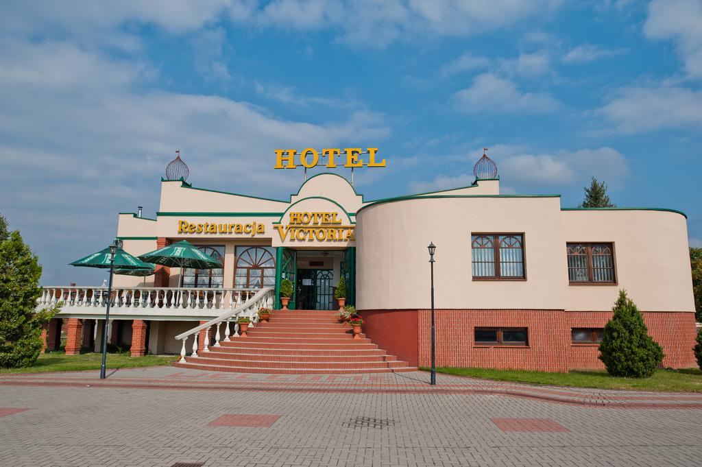 Hotel Victoria Lubowo  Bagian luar foto